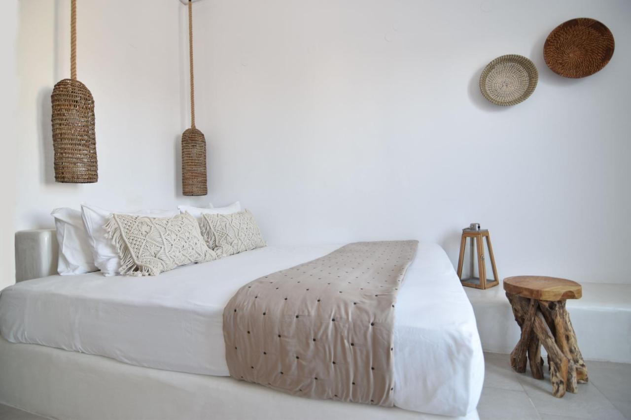 Aegeeis Hotel Perissa (Santorini)